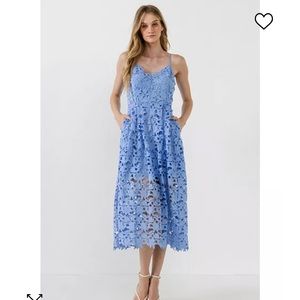 Endless Rose Lace MIDI Dress